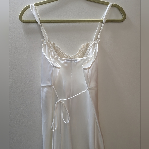 Bridal, Linea Donatella Lingerie 2 piece Set - Picture 8 of 16